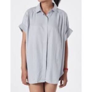 Womens Lysse‎ Light Blue V-Neck Short Sleeve Blouse M